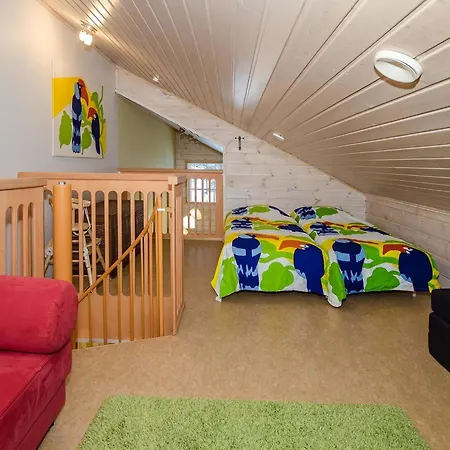Koliwood B By Interhome Kolinkylä